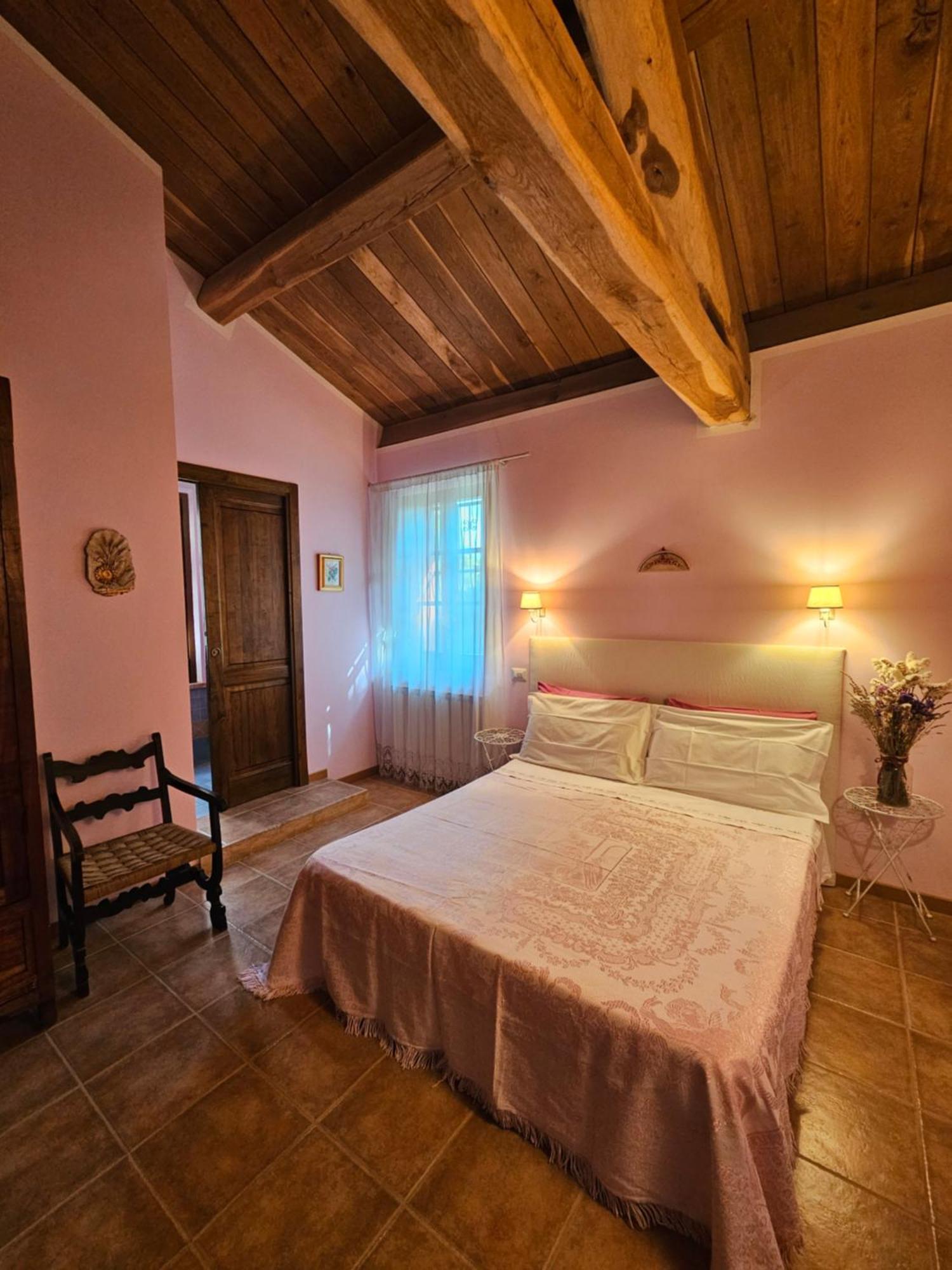 Bed and Breakfast La Casa Dei Tigli à Cannara Extérieur photo